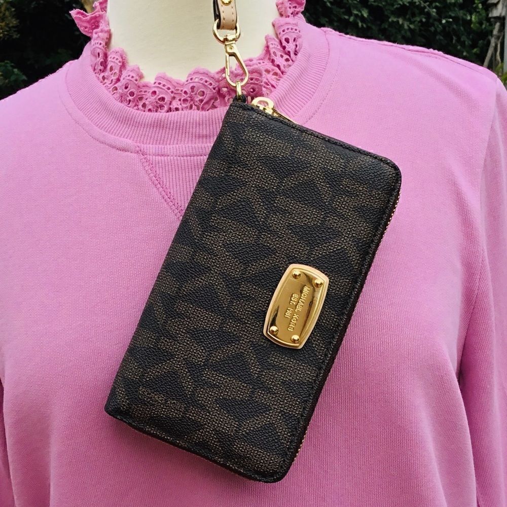 MICHAEL KORS JET SET WALLET SIGNATURE BROWN AND GOLD HARDWARE - Picture 8 of 14